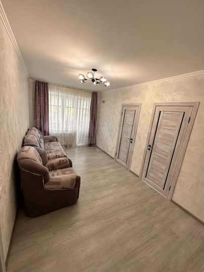 3-к. квартира, 41 м², 2/2 эт.