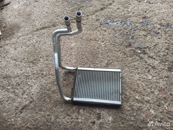 Радиатор отопителя KIA Cerato 1