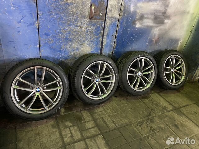 Колеса BMW оригинальные R 18 в сборе от G30