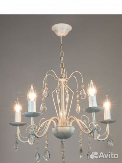 Люстра потолочная новая