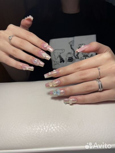 Маникюр на дому
