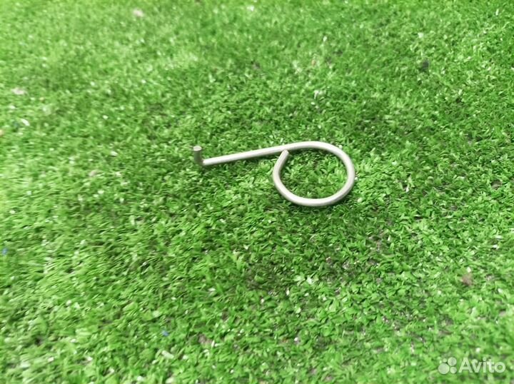 Крюк для снятия колпаков VW Sharan 2010