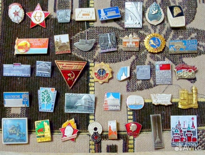 Значки 148 штук