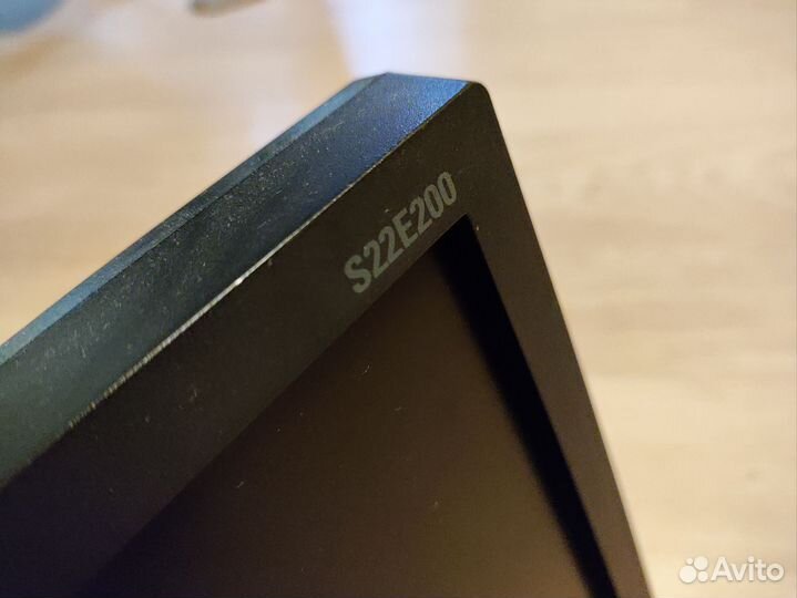 Монитор Samsung s22e200ny