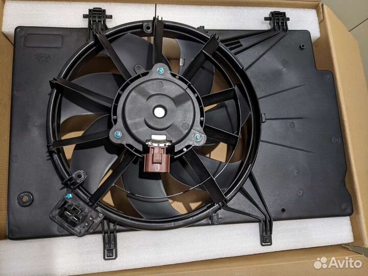 Вентилятор Ford Форд (с резистором) - аналог