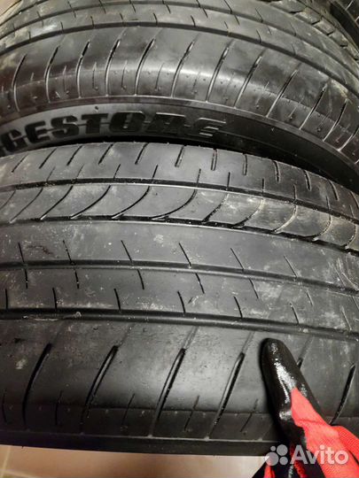 Bridgestone Dueler H/L 33A 235/55 R20