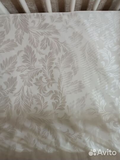 Детская кроватка с матрасом и бортиками