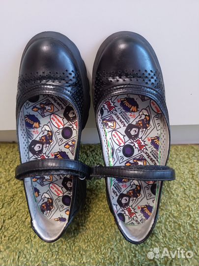Туфли для девочки размер 33