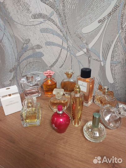 Духи распродаю своё