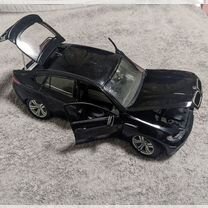 Модель автомобиля BMW X6 1:18