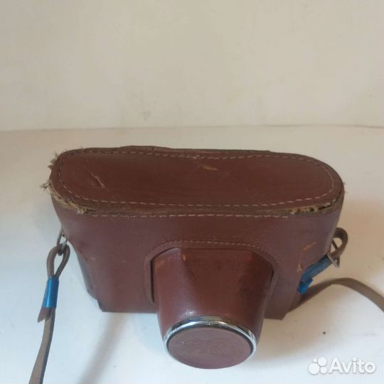 Плёночный фотоаппарат фед3