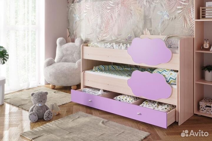 Двухъярусная кровать