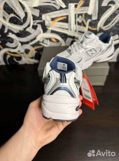 Кроссовки New Balance 530 Люкс