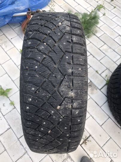 Nitto Therma Spike 225/60 R17