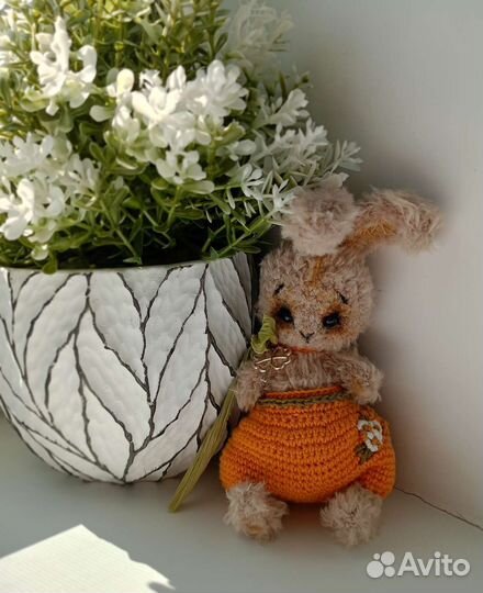 Зайчик ручной работы