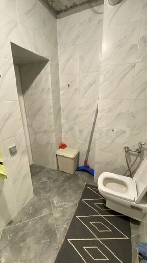 3-к. квартира, 80 м², 2/16 эт.