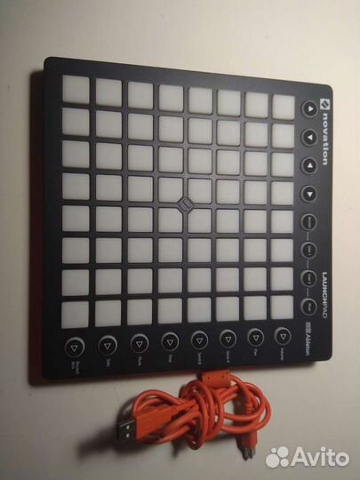 Novation launchpad MK2