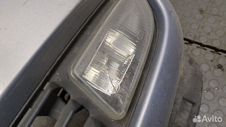 Бампер передний Opel Zafira A