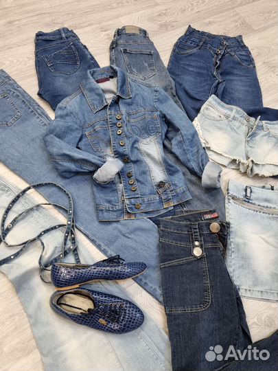 Женская джинсовая одежда и обувь пакетом