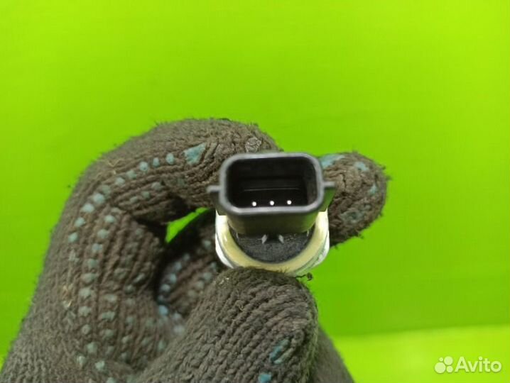 Датчик давления фреона Renault Logan 2 K7MA812