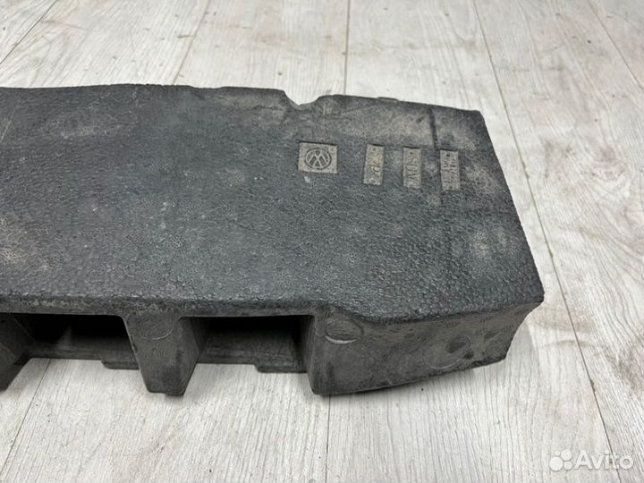 Абсорбер бампера заднего Volkswagen Polo 6 лифтбек