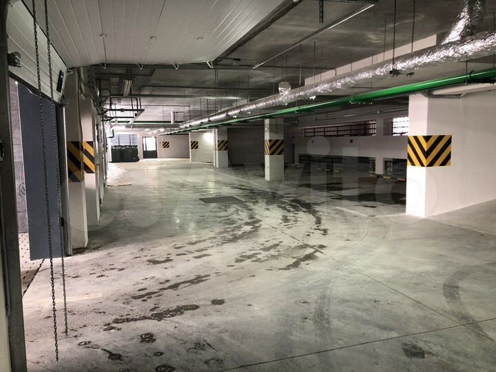 Машиноместо, 24 м²