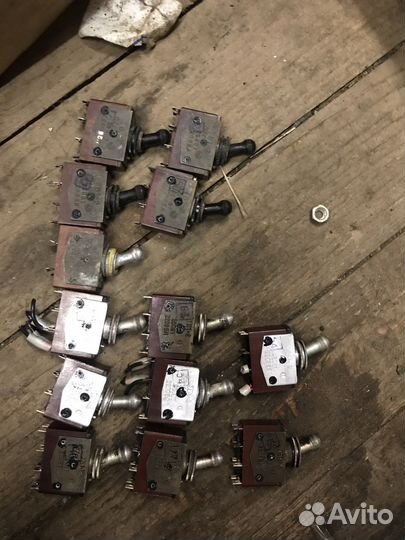 Тумблер тв1-2 серебряный контакт