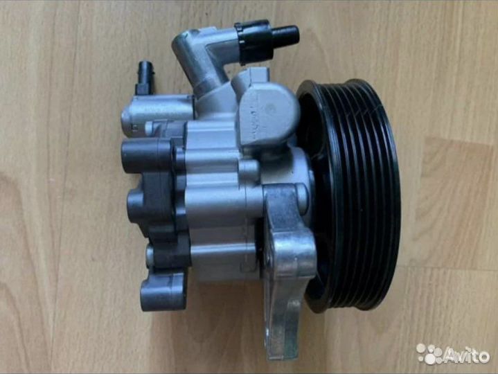 Насос гидроусилителя руля Mercedes Benz