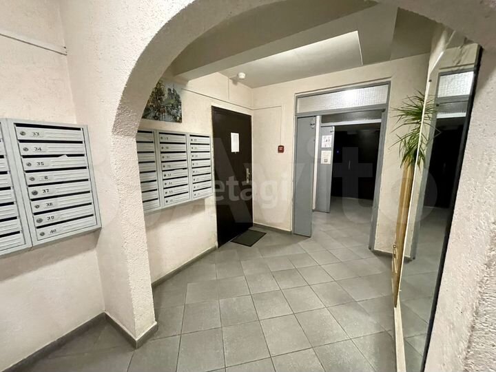 2-к. квартира, 65,3 м², 12/17 эт.