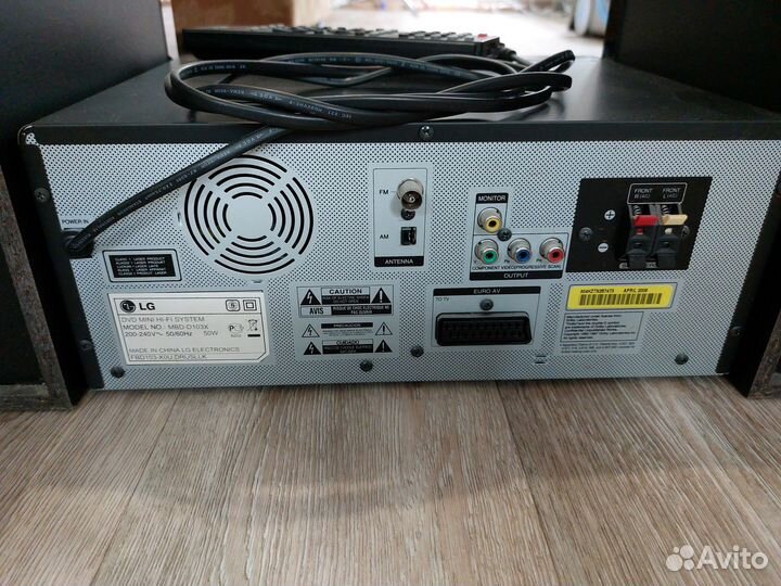 LG. DVD mini HI-FI system MBD-D103X