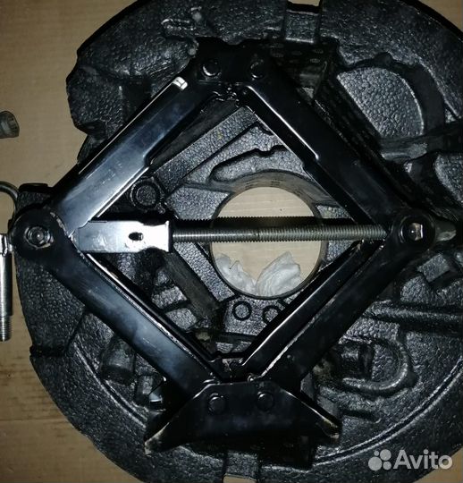 Набор в запаску Skoda Volkswagen