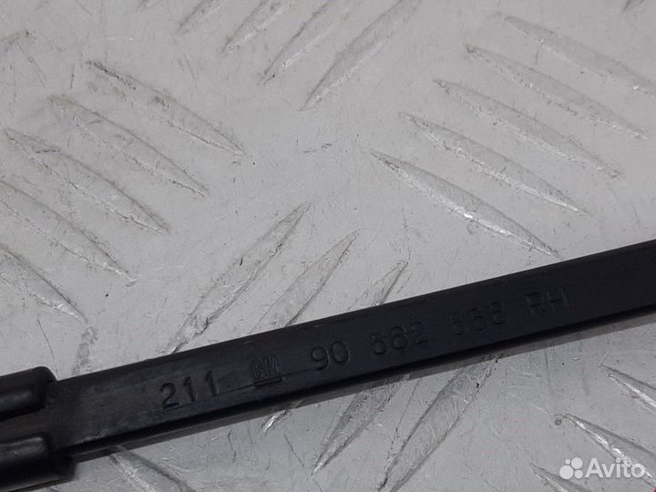 Щеткодержатель (поводок стеклоочистителя, дворник)