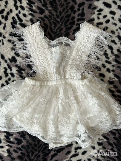 Платье нарядное на девочку 74 80