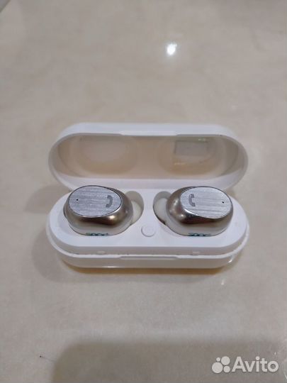 Беспроводные наушники elari nano pods sport