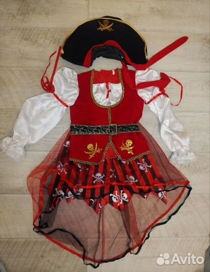 Карнавальный костюм для девочки 128р-р