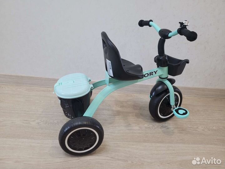 Трехколесный велосипед