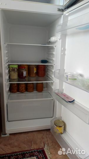 Холодильник Vestel, б/у