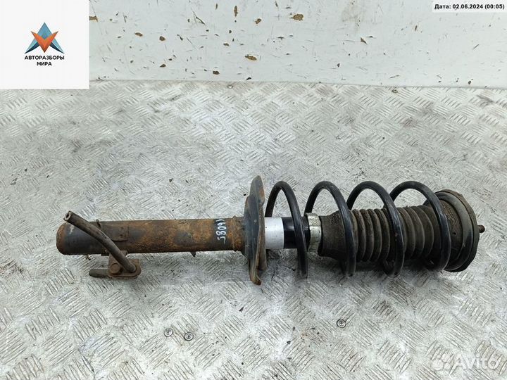 Стойка передняя Peugeot 107 2005 pruzhina