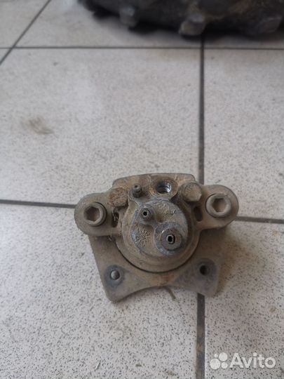 Суппорт задний Polaris Sportsman 700