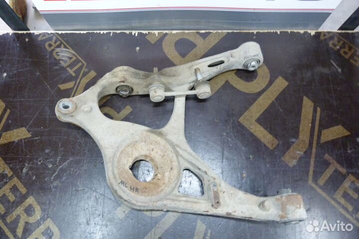 Задний нижний рычаг Mercedes Benz W164 ML