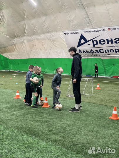 Тренер по футболу