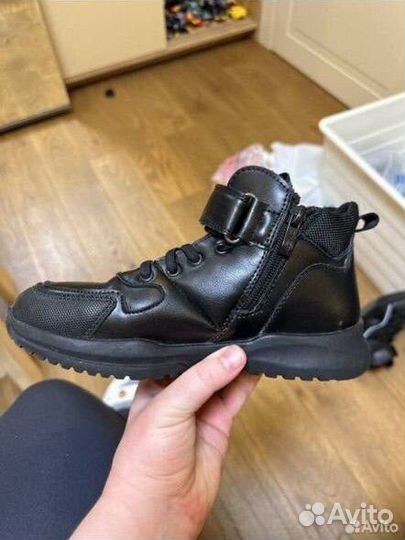 Ботинки утепленные 34