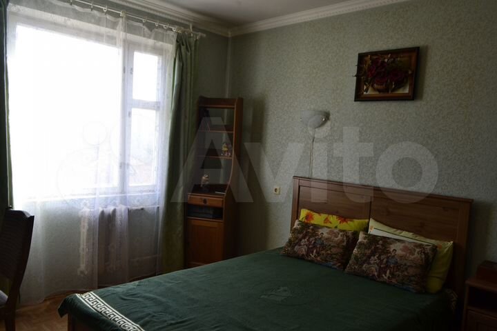 3-к. квартира, 76 м², 2/5 эт.