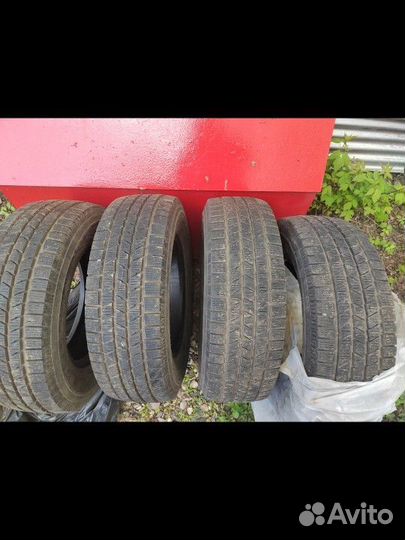 Pirelli Scorpion Ice&Snow 225/70 R16