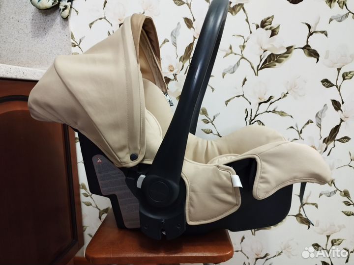 Автолюлька inglesina с базой