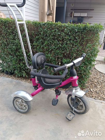 Трехколесный велосипед