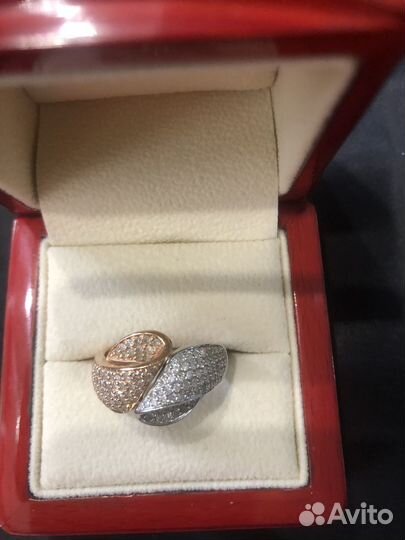 Кольцо с бриллиантами
