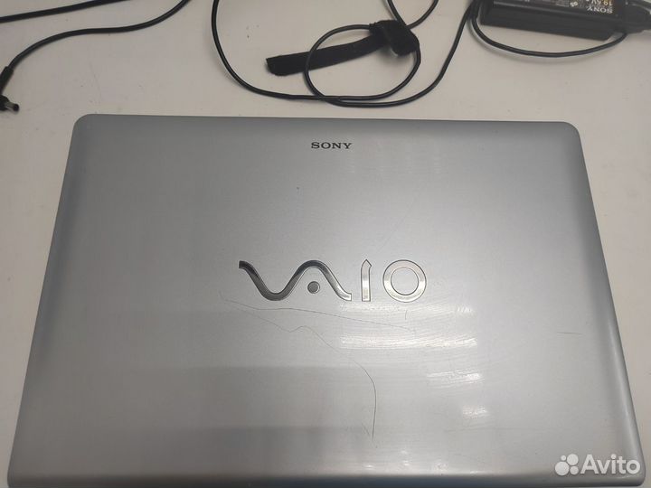 Sony Vaio VPC-EC4M1