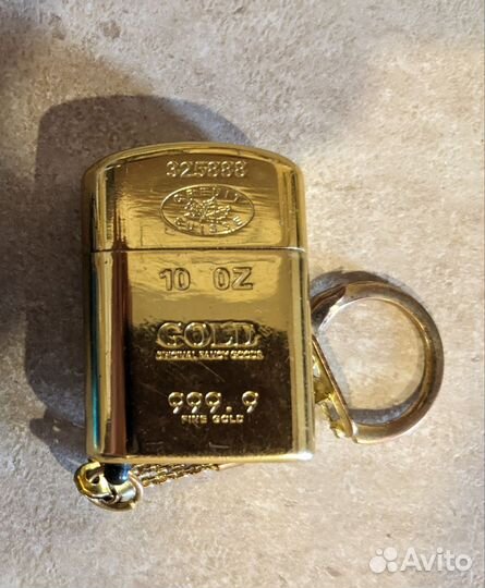 Зажигалка газовая