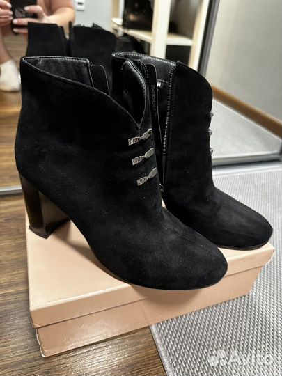 Ботильоны замшевые 39 размер